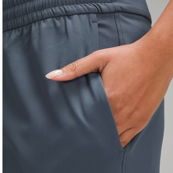 Lululemon On The Fly Pant Size 8 Full-On Luxtreme rare find - Picture 8 of 11